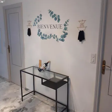 Apartamento 3 Pieces A 200 M De La Mer.