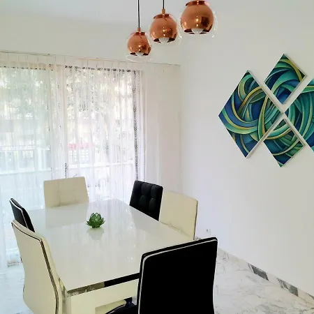 Charmant 3 Pieces A 200 M De La Mer. Apartment *